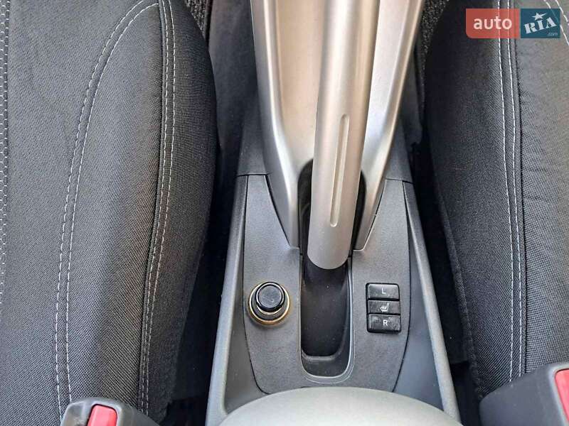 Хэтчбек Toyota Auris 2008 в Черновцах фото 11 Хэтчбек Toyota Auris 2008 в Черновцах