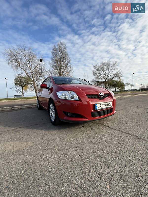 Хэтчбек Toyota Auris 2009 в Черкассах фото 13 Хэтчбек Toyota Auris 2009 в Черкассах