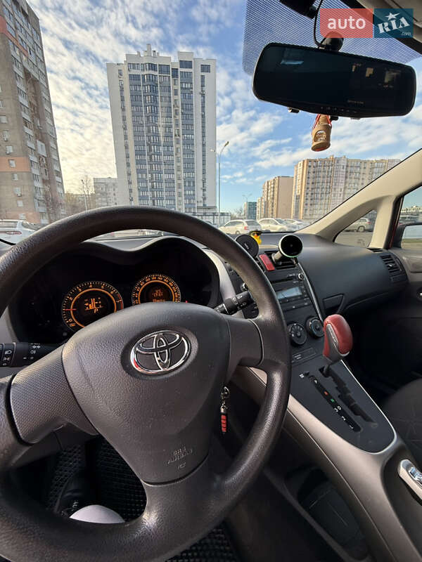 Хэтчбек Toyota Auris 2009 в Черкассах фото 17 Хэтчбек Toyota Auris 2009 в Черкассах