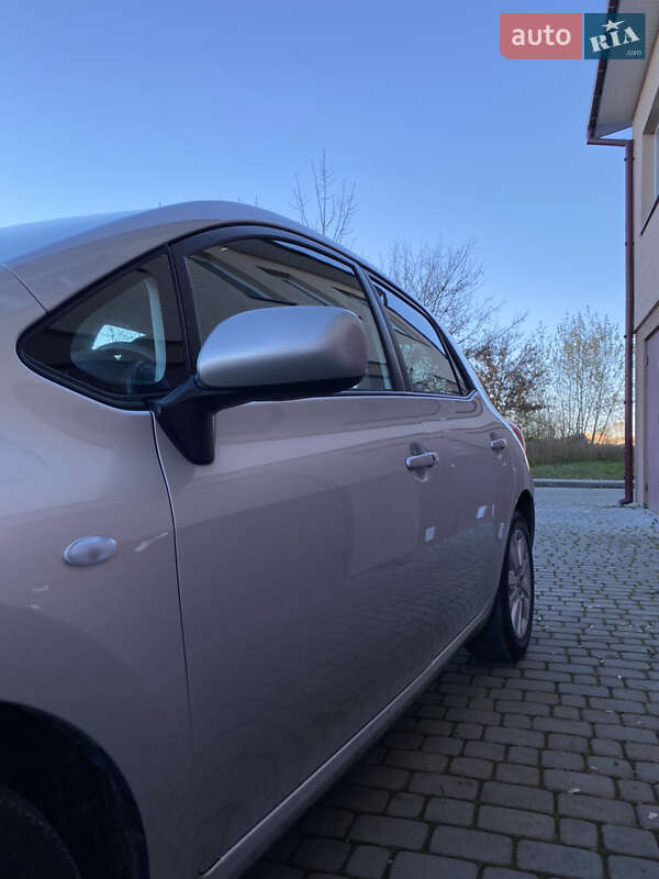 Хетчбек Toyota Auris 2006 в Івано-Франківську