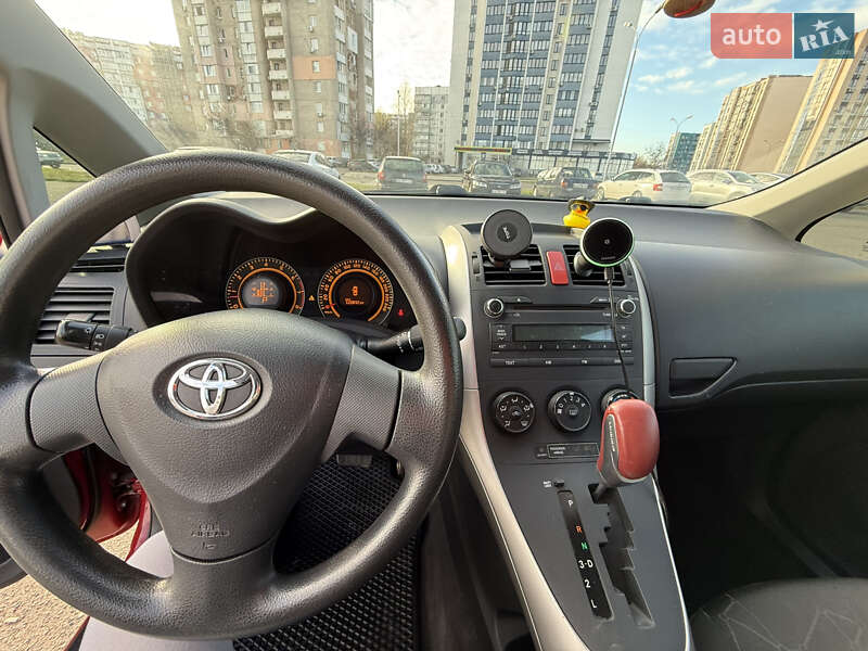 Хэтчбек Toyota Auris 2009 в Черкассах фото Хэтчбек Toyota Auris 2009 в Черкассах