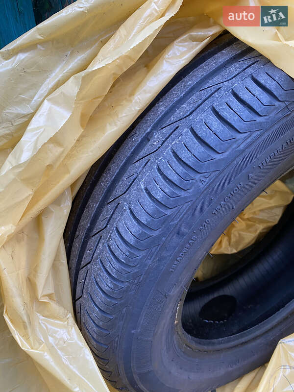 Хетчбек Toyota Auris 2014 в Києві фото 58 Хетчбек Toyota Auris 2014 в Києві