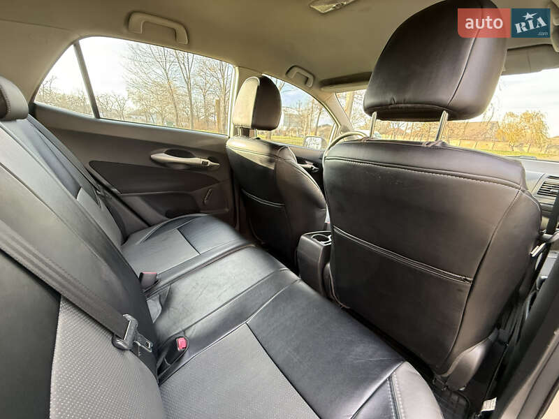 Хетчбек Toyota Auris 2007 в Миколаєві фото 13 Хетчбек Toyota Auris 2007 в Миколаєві