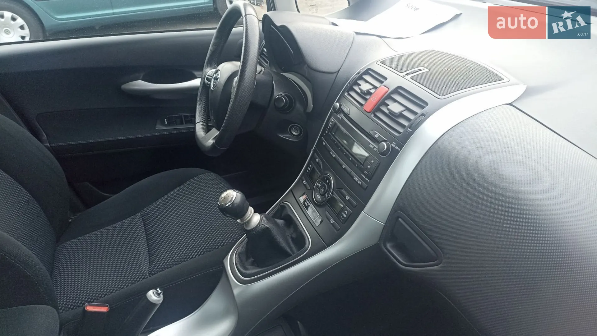 2010 Toyota Auris - мініатюра 5