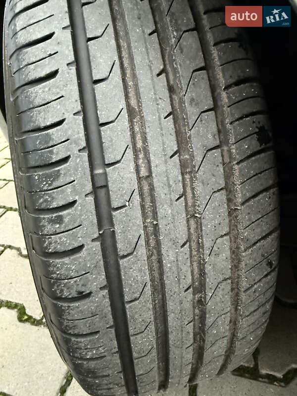 Хэтчбек Toyota Auris 2007 в Одессе