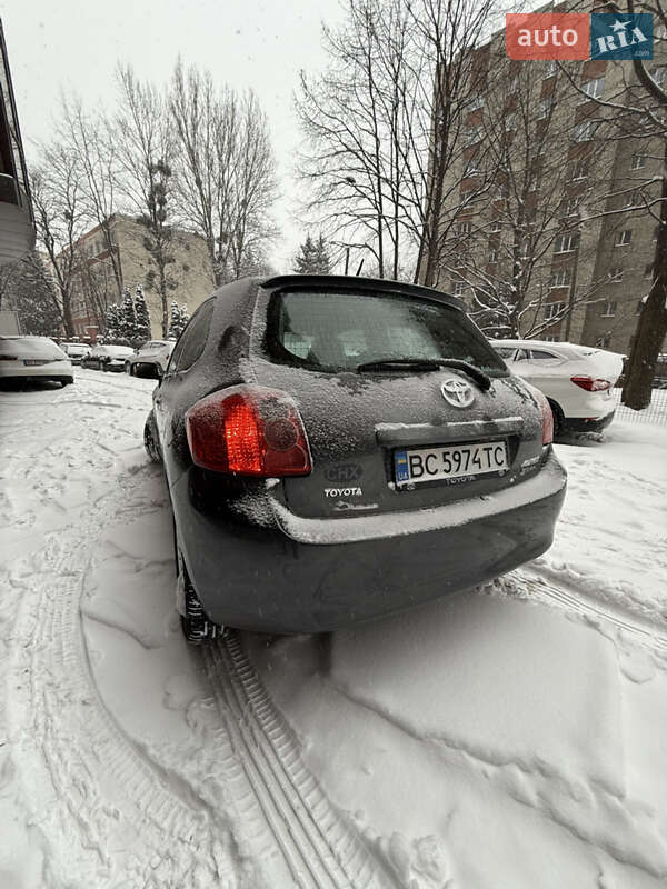 Хэтчбек Toyota Auris 2007 в Львове