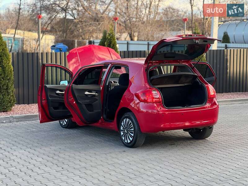 Хэтчбек Toyota Auris 2007 в Одессе