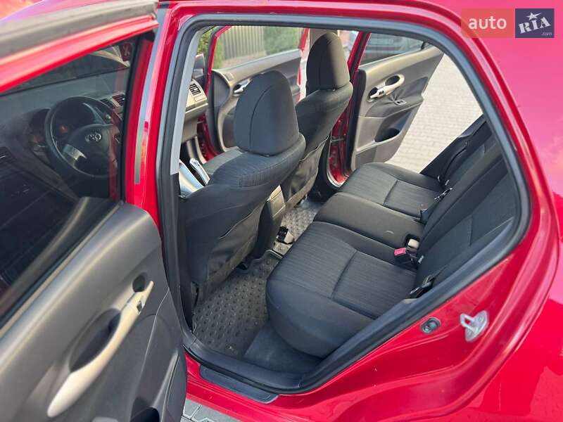 Хэтчбек Toyota Auris 2007 в Одессе