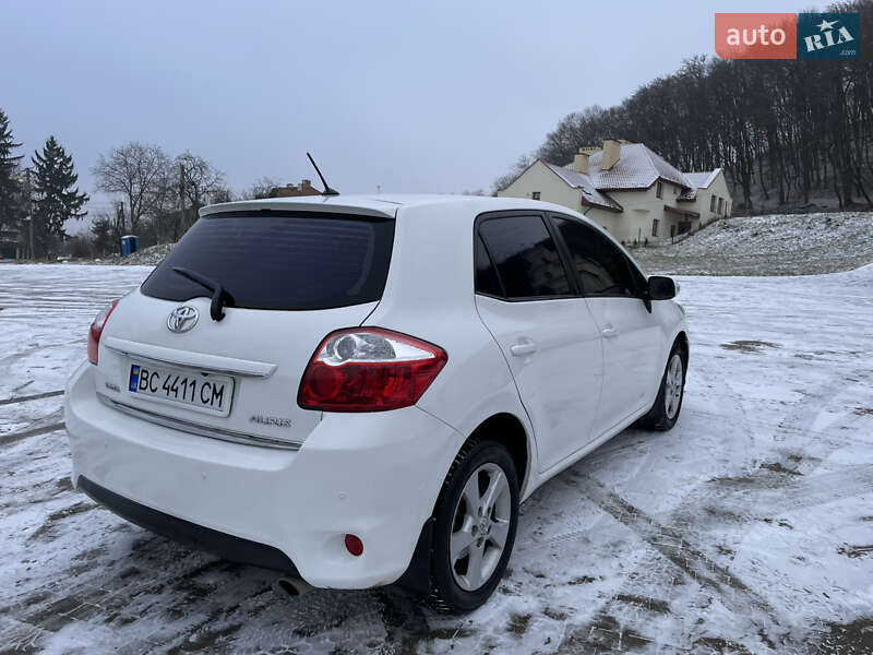 Хэтчбек Toyota Auris 2012 в Львове фото 7 Хэтчбек Toyota Auris 2012 в Львове