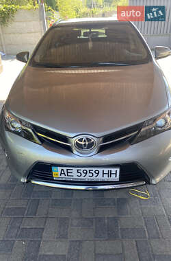 Хетчбек Toyota Auris 2013 в Кам'янському