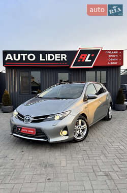 Хэтчбек Toyota Auris 2014 в Кропивницком