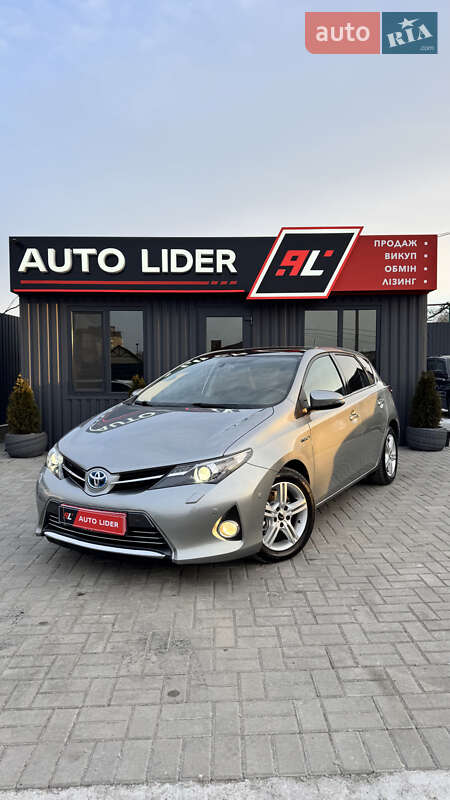 Toyota Auris 2014