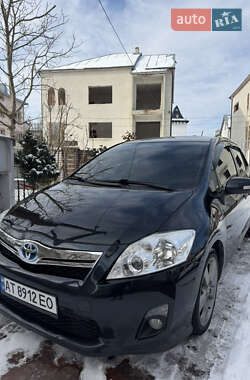 Хэтчбек Toyota Auris 2012 в Ивано-Франковске