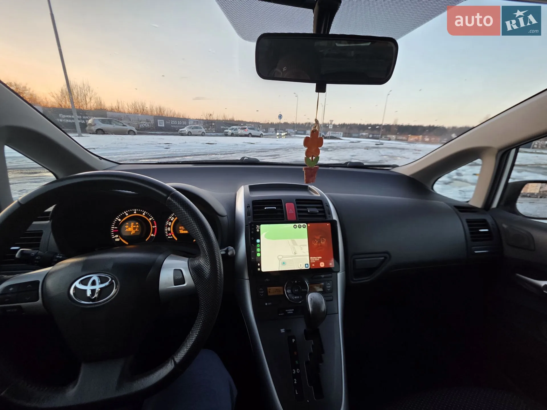 2011 Toyota Auris - мініатюра 9