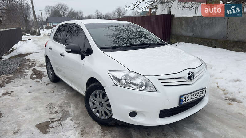 Toyota Auris 2013 Toyota Auris 2013