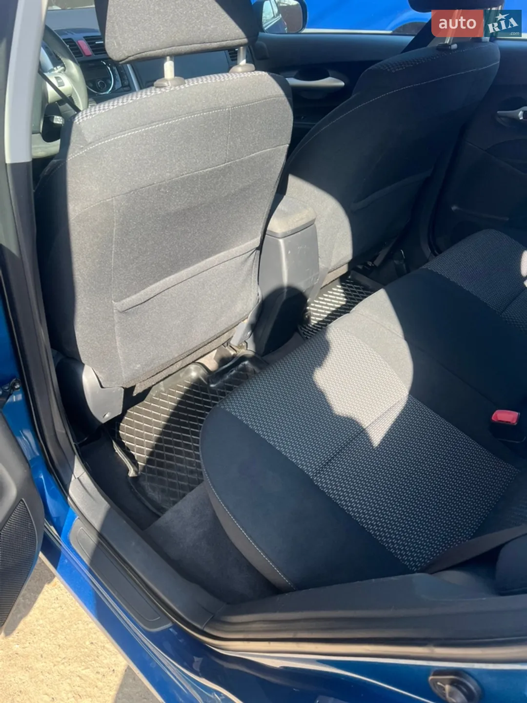 2010 Toyota Auris - мініатюра 24