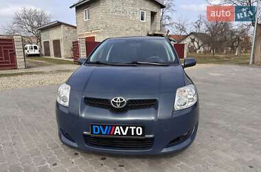 Хетчбек Toyota Auris 2008 в Стрию