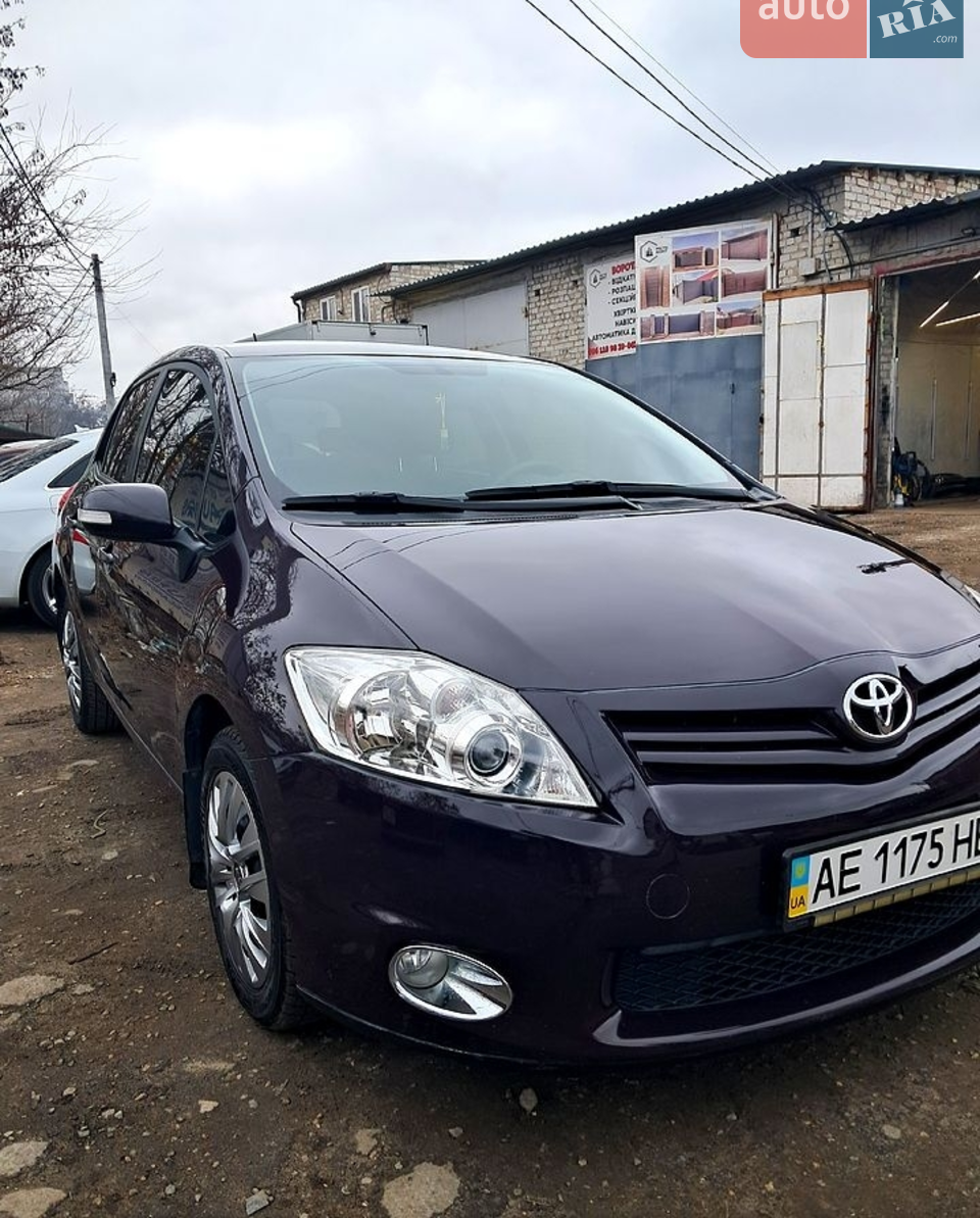 2010 Toyota Auris - мініатюра 17