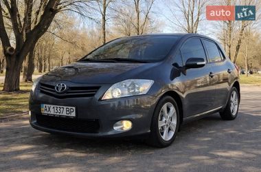 Хетчбек Toyota Auris 2012 в Харкові