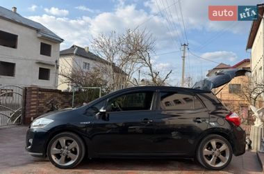 Хэтчбек Toyota Auris 2012 в Ивано-Франковске
