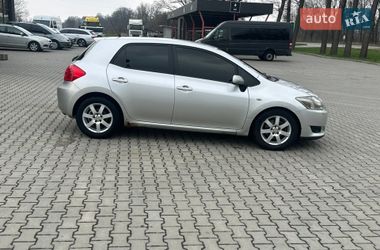 Хетчбек Toyota Auris 2008 в Чернівцях