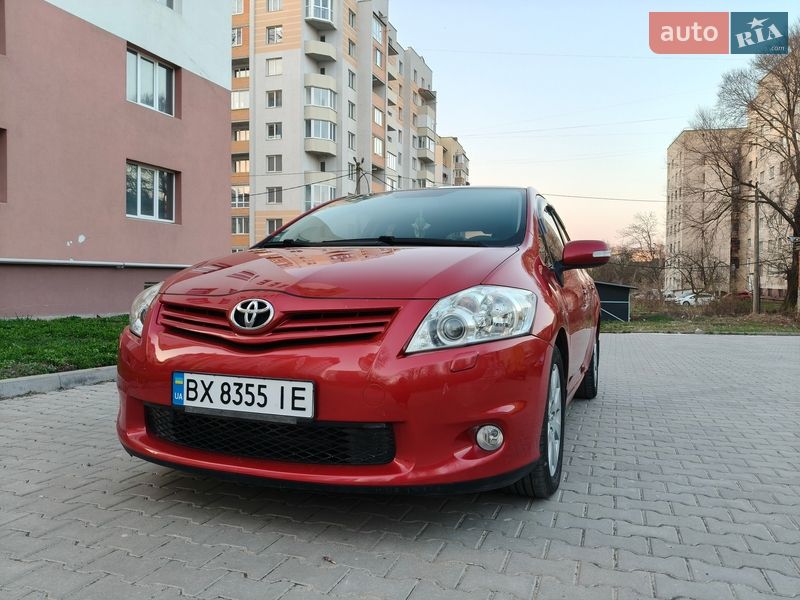 Хэтчбек Toyota Auris 2010 в Хмельницком фото 30 Хэтчбек Toyota Auris 2010 в Хмельницком