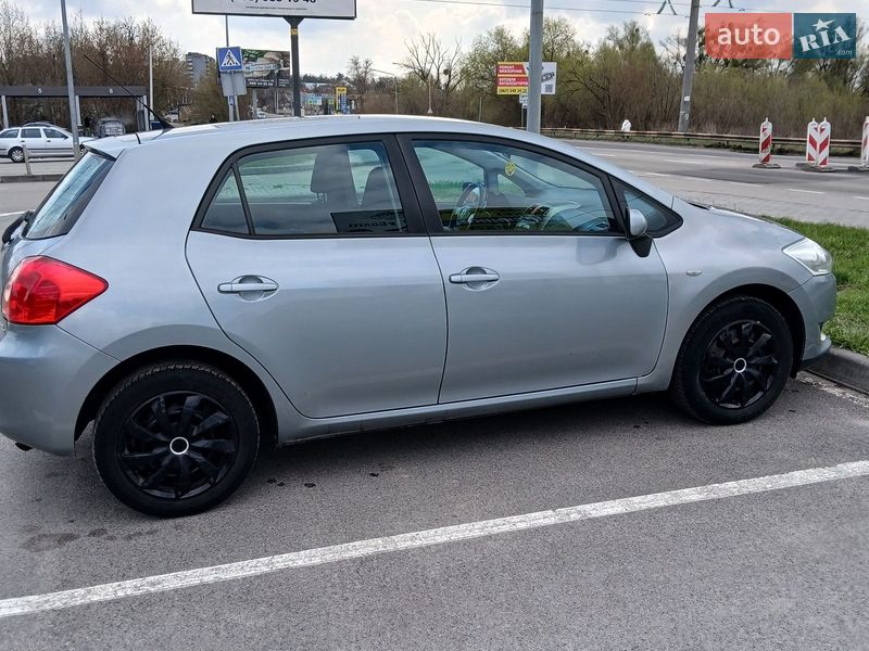 Хэтчбек Toyota Auris 2009 в Ирпене фото 5 Хэтчбек Toyota Auris 2009 в Ирпене