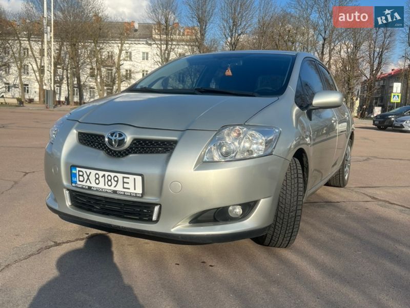 Хетчбек Toyota Auris 2008 в Хмельницькому фото 2 Хетчбек Toyota Auris 2008 в Хмельницькому