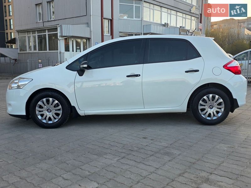 Хэтчбек Toyota Auris 2013 в Хмельницком фото 7 Хэтчбек Toyota Auris 2013 в Хмельницком