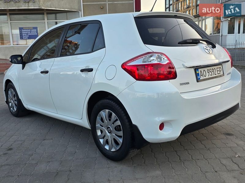 Хэтчбек Toyota Auris 2013 в Хмельницком фото 8 Хэтчбек Toyota Auris 2013 в Хмельницком