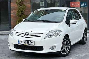 Хетчбек Toyota Auris 2012 в Вінниці