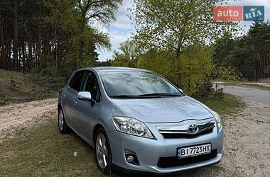 Хэтчбек Toyota Auris 2011 в Кременчуге