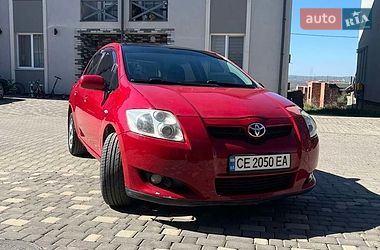 Хэтчбек Toyota Auris 2008 в Черновцах