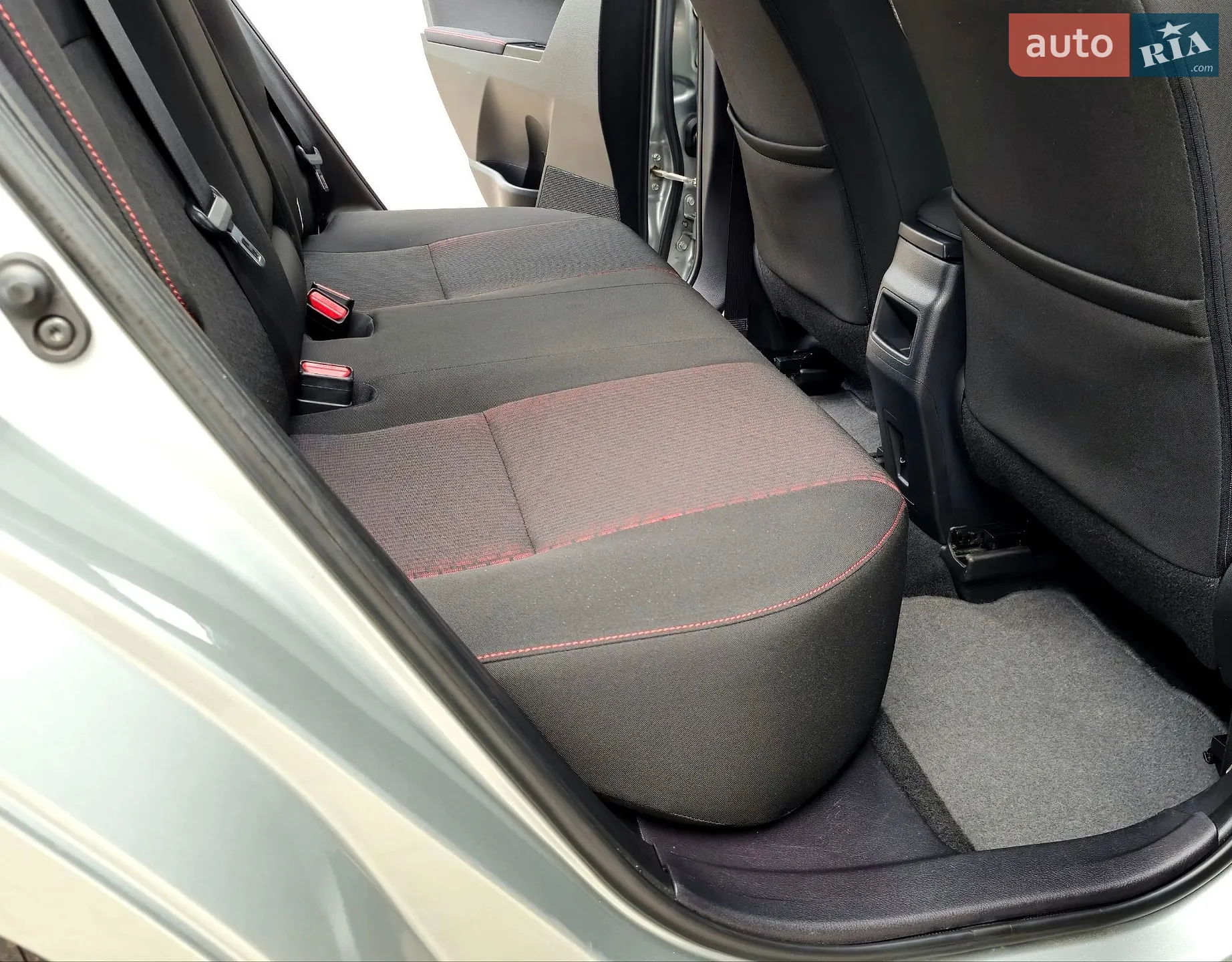 2013 Toyota Auris - мініатюра 42