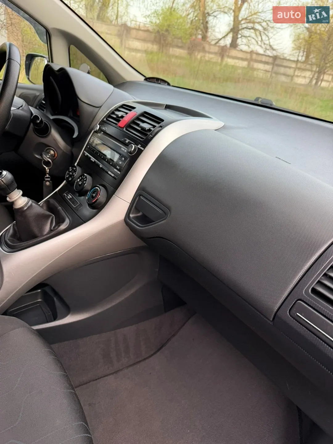 2010 Toyota Auris - мініатюра 14