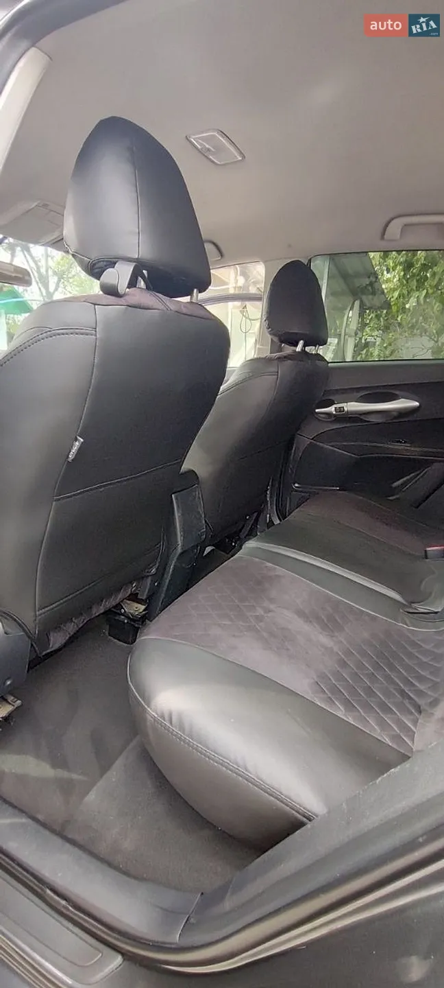 2012 Toyota Auris - мініатюра 13