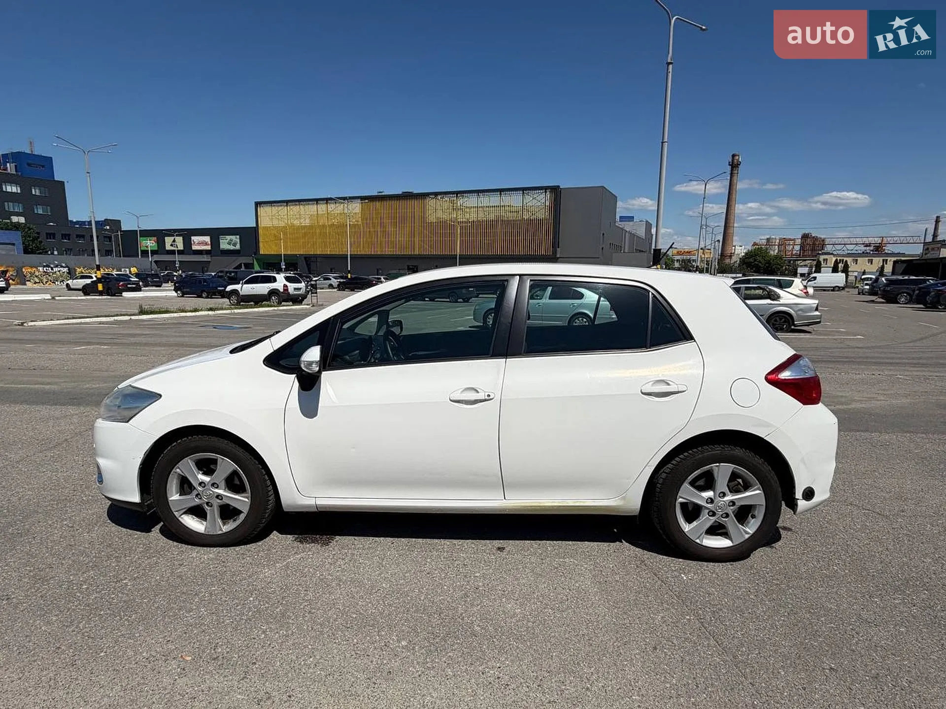2012 Toyota Auris - мініатюра 5