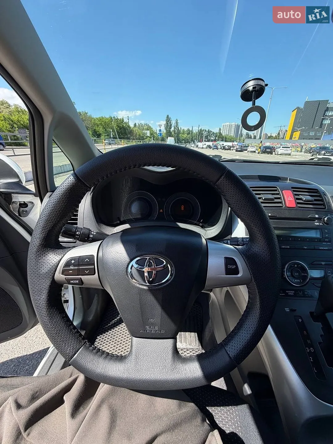 2012 Toyota Auris - мініатюра 11