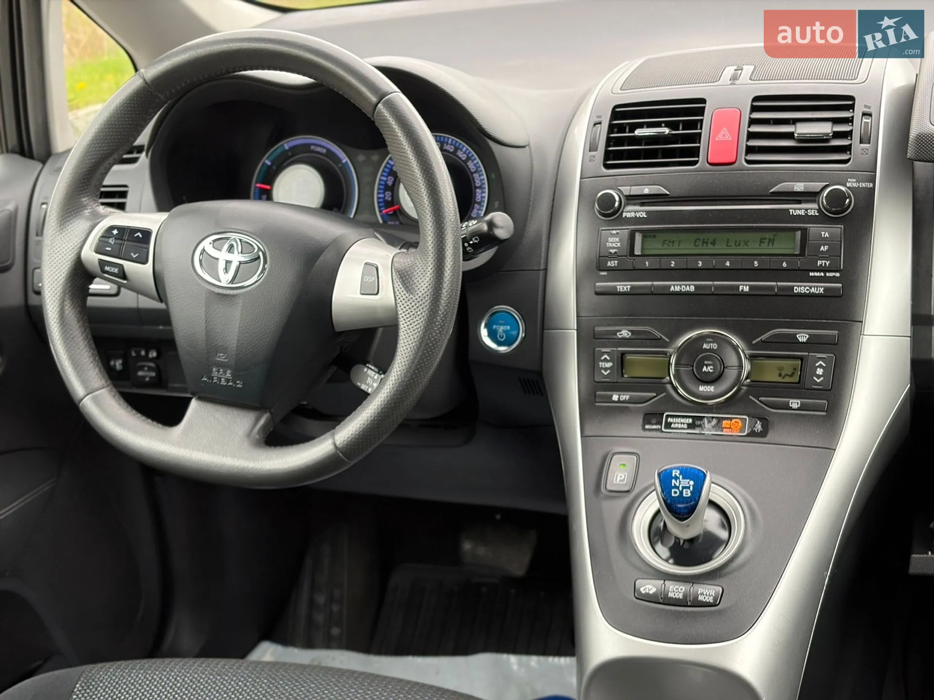 2010 Toyota Auris - мініатюра 29