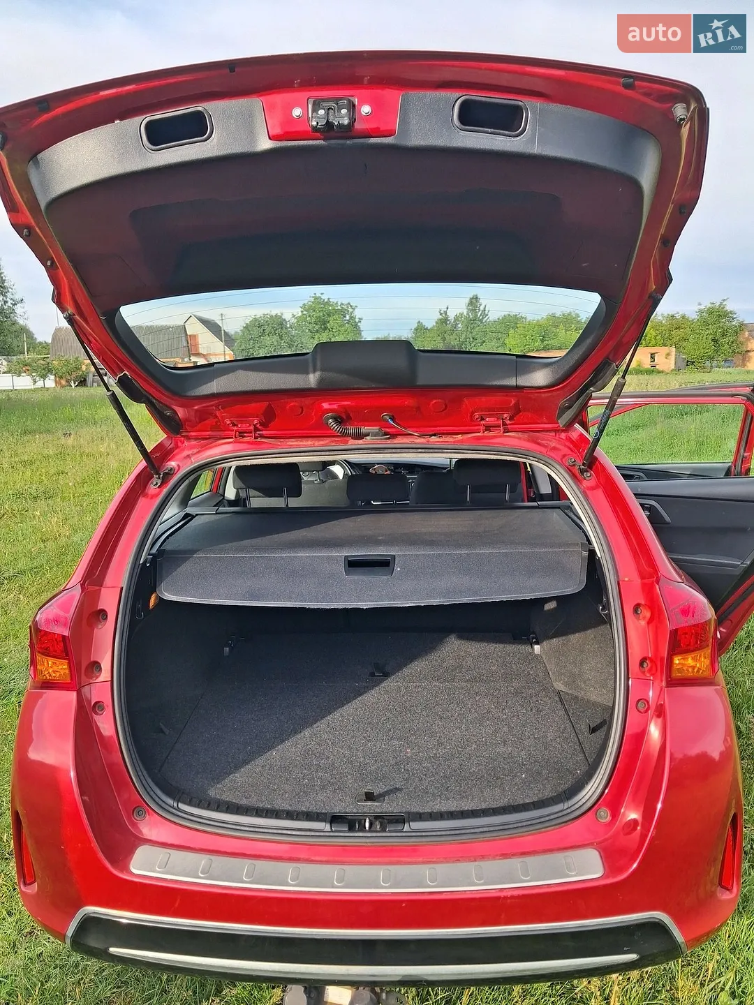 2013 Toyota Auris - мініатюра 11