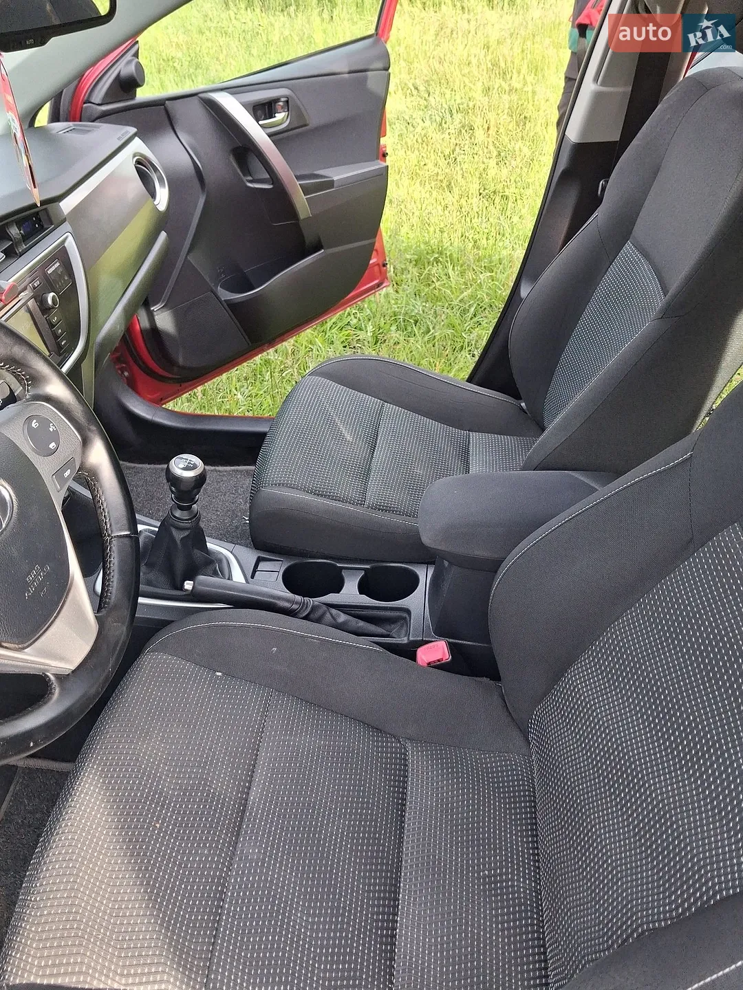 2013 Toyota Auris - мініатюра 17