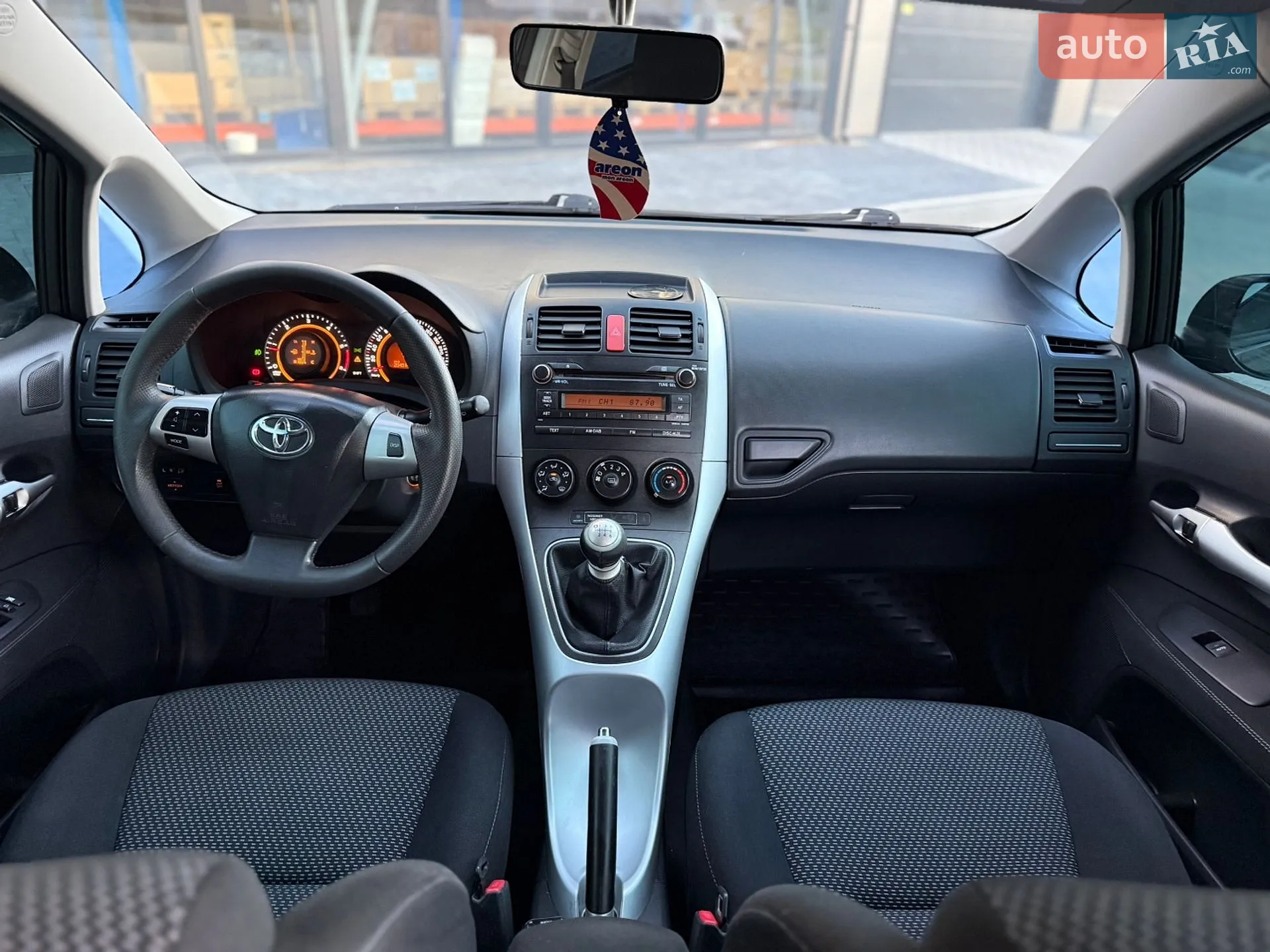 2010 Toyota Auris - мініатюра 51