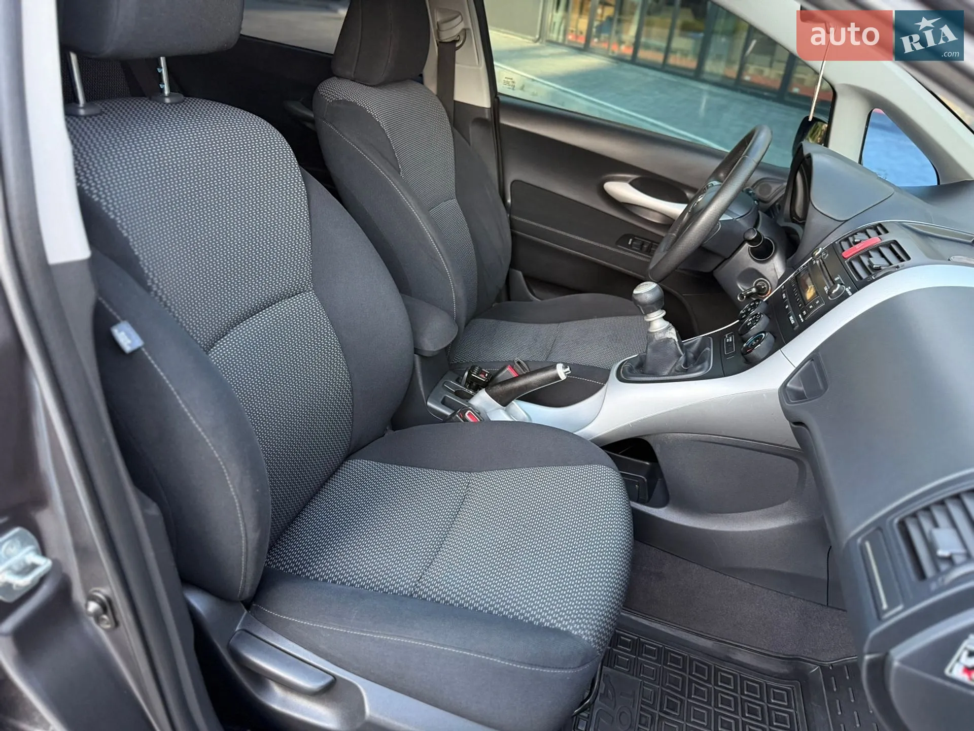 2010 Toyota Auris - мініатюра 58