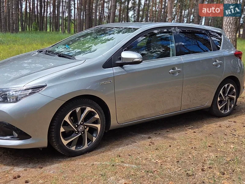 Toyota Auris 2017