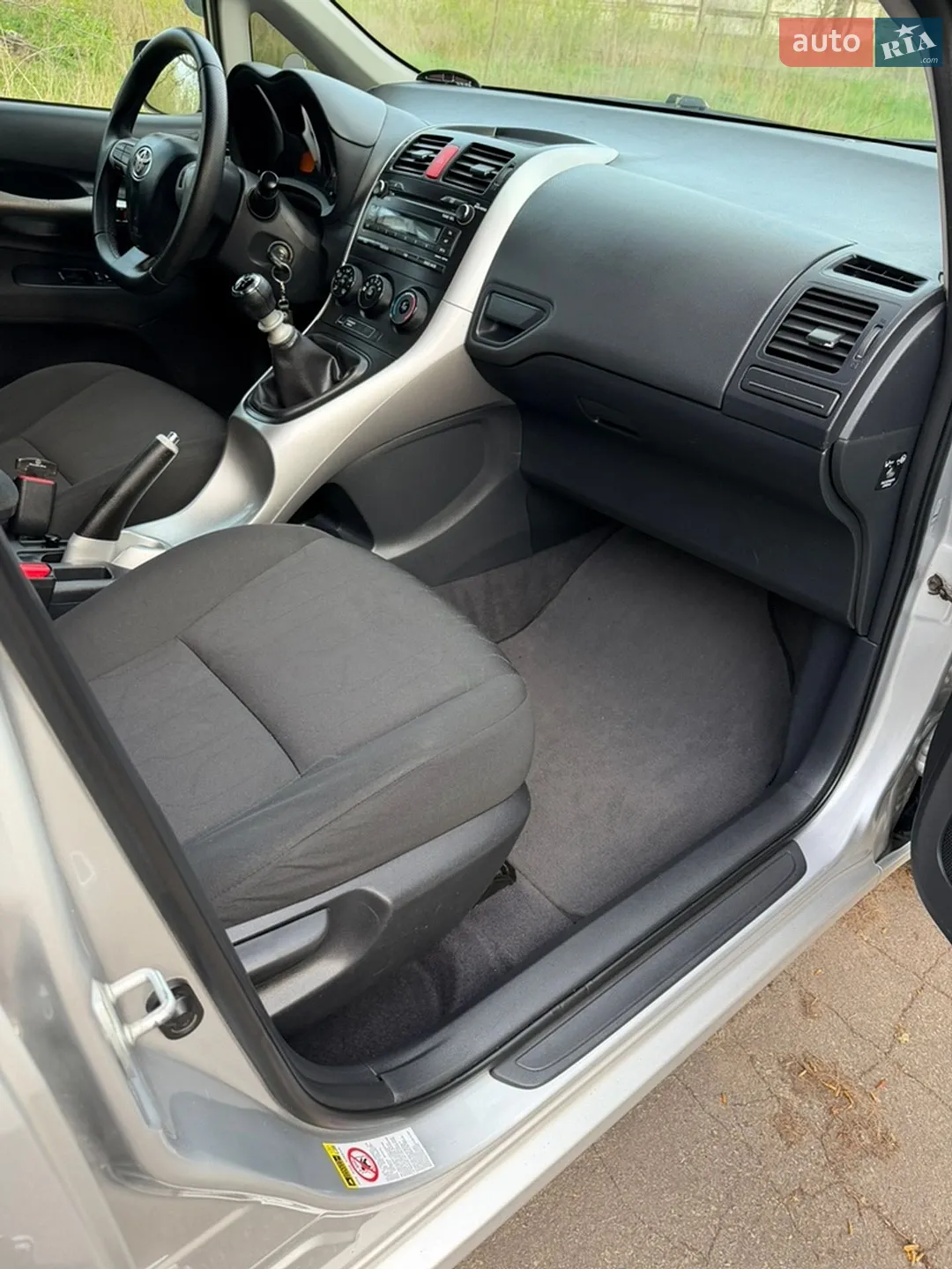 2010 Toyota Auris - мініатюра 16