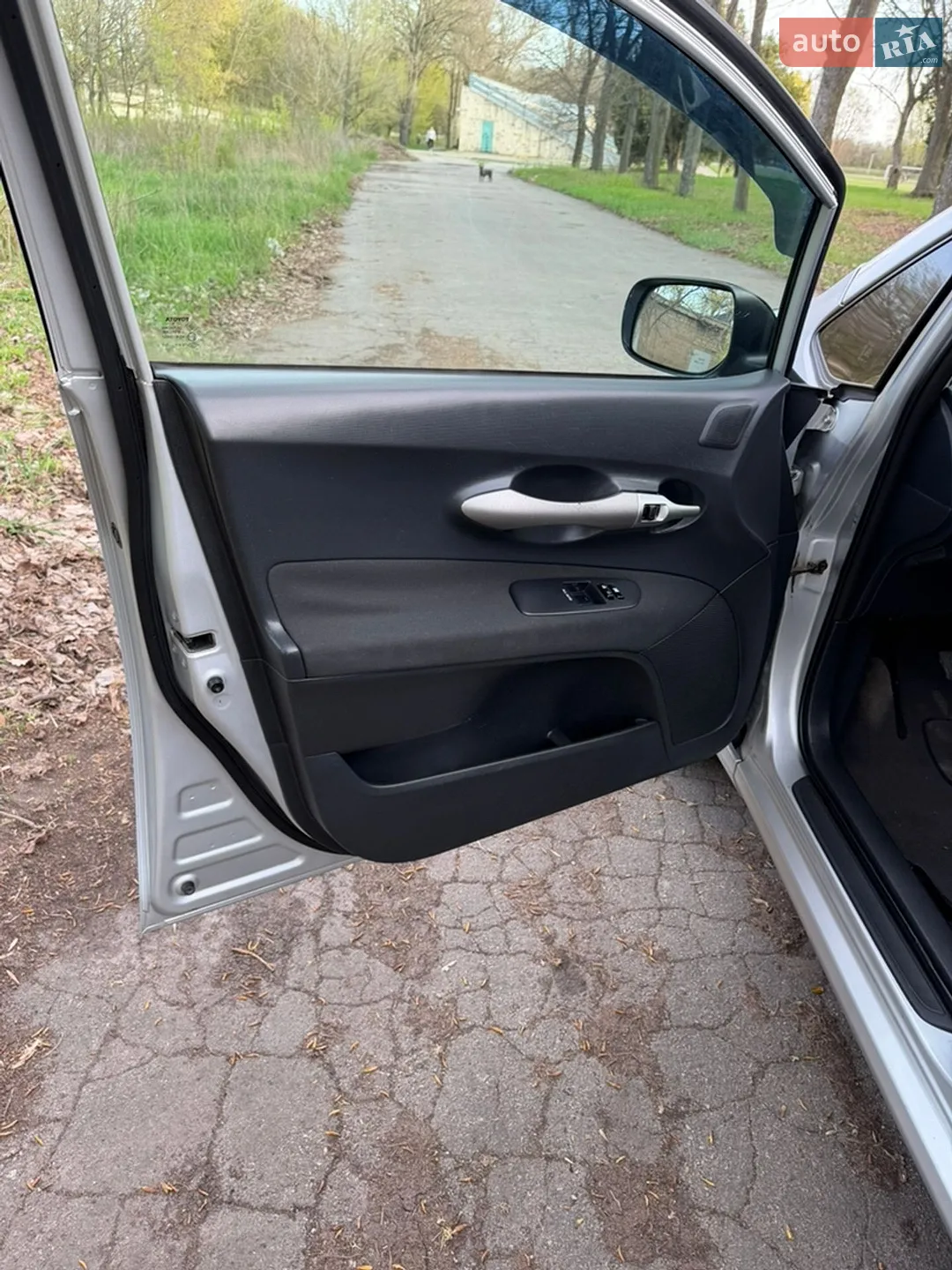 2010 Toyota Auris - мініатюра 19