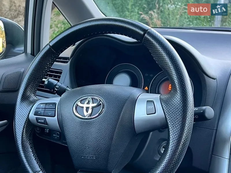 Toyota Auris 2011 VIN NMTKV56E40R088668 фото оголошення 30 з 69