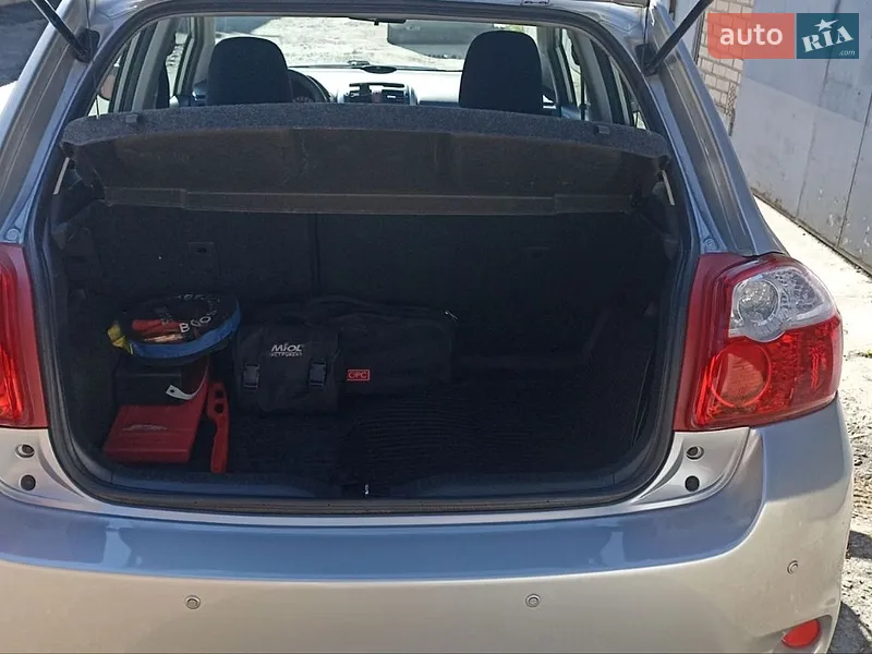 Toyota Auris 2012 VIN NMTKV56E90R100314 фото оголошення 4 з 53
