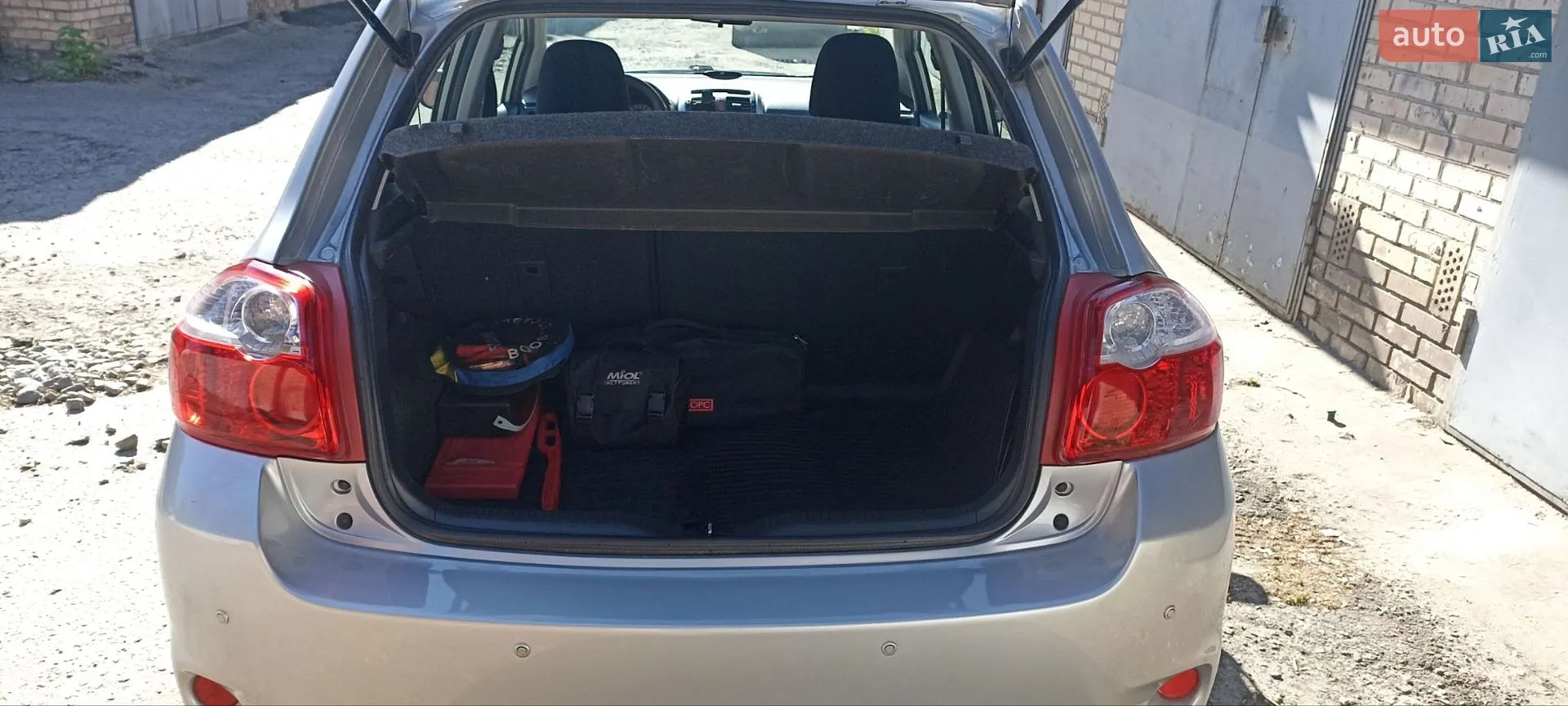 2012 Toyota Auris - мініатюра 4