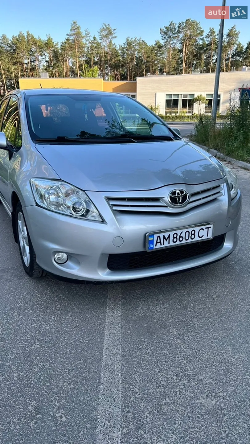 2011 Toyota Auris - мініатюра 3